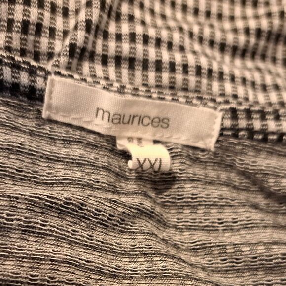 Maurices houndstooth black and white sleeveless top with shoulder ties, size XXL - Picture 9 of 9